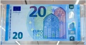 Vinci-una-delle-100-banconote-da-20€-sigillate-in-acrilico
